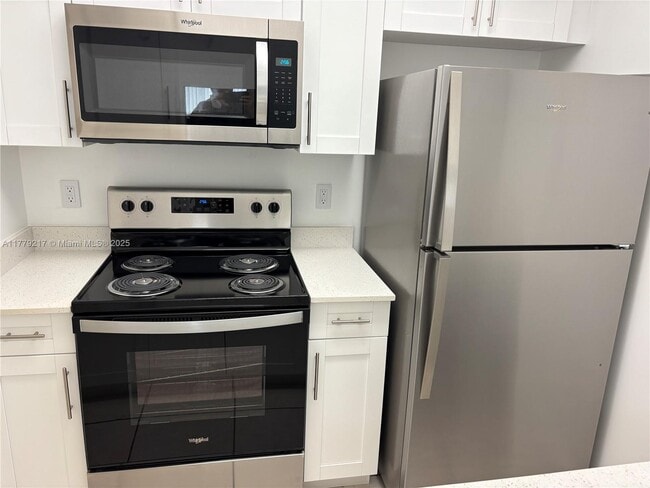 Building Photo - 10881 SW 6th St