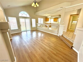 Building Photo - 7612 Glorietta Bay Ct