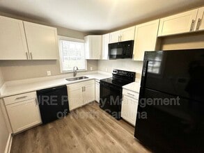 Building Photo - 903 Holt St