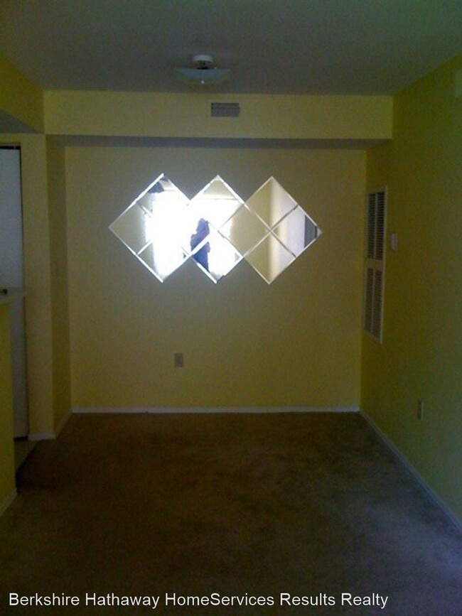 Foto del edificio - 3034 Parkway Blvd