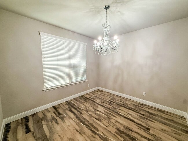 Photo - 2620 Empire St House