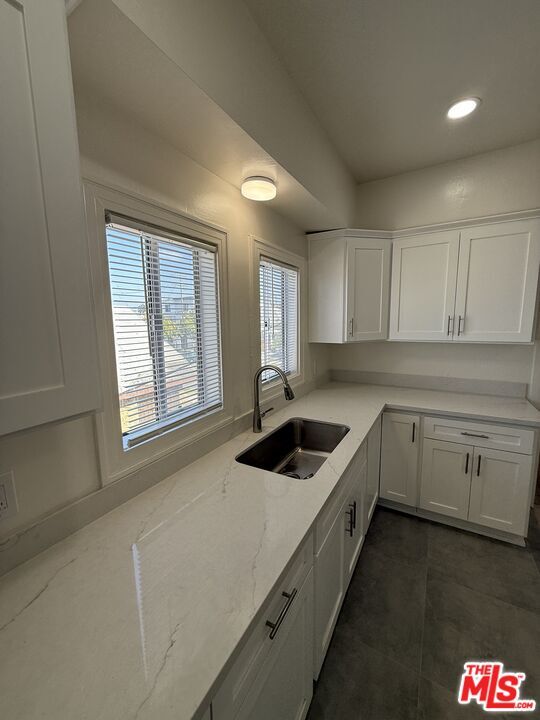 Building Photo - 1458 W 36th St