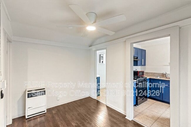 Building Photo - 3219 1/2 L St