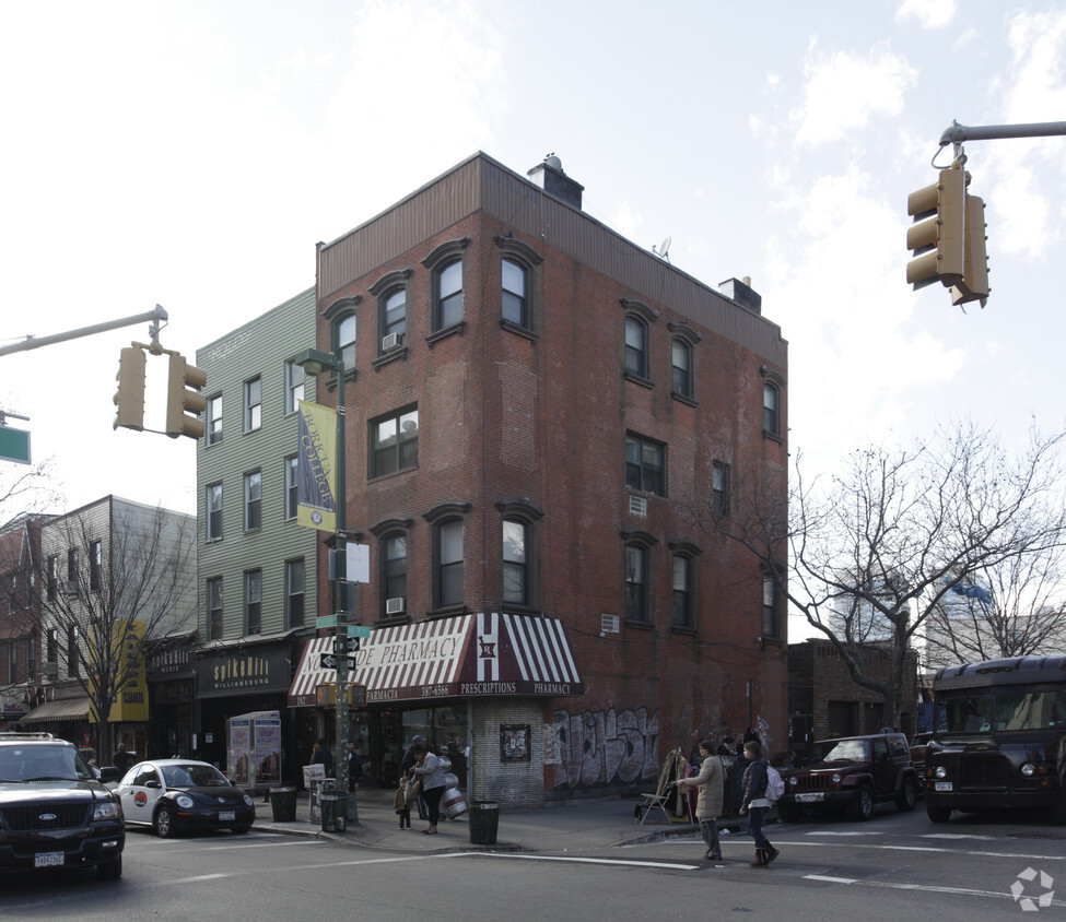 182 Bedford Ave, Brooklyn, NY 11249 - Apartments in Brooklyn, NY ...