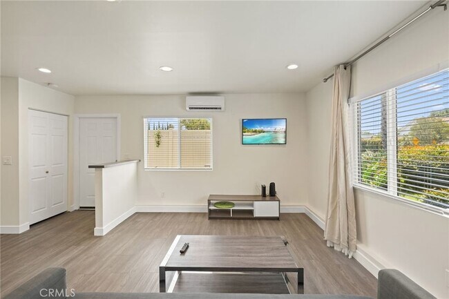 Foto del edificio - 11716 Paso Robles Ave