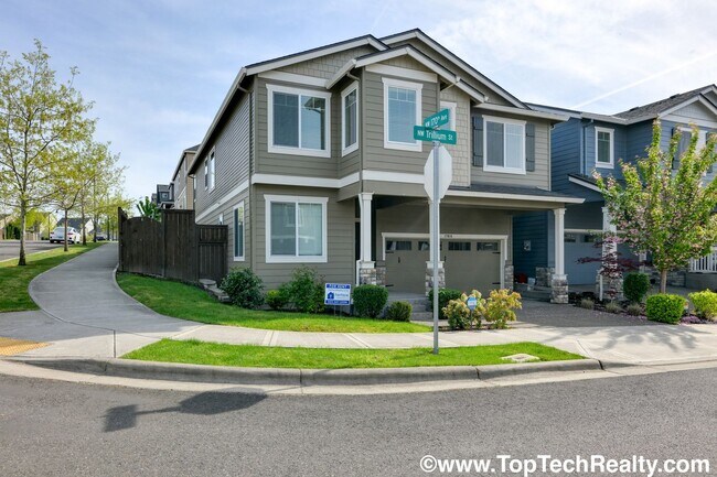 Building Photo - Beautiful North Bethany 5 BD 2.5 BA Corner...