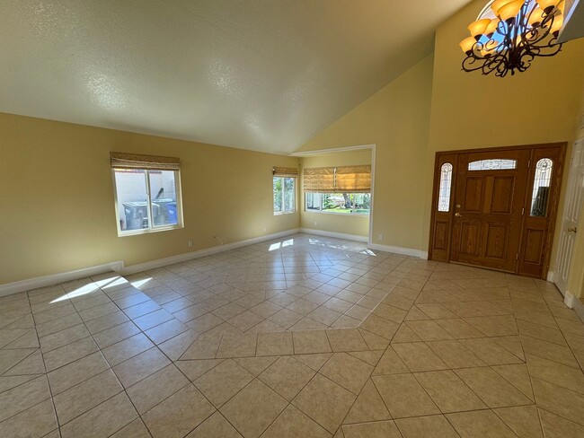 Foto del edificio - 4 Bedroom house with pool and amazing views