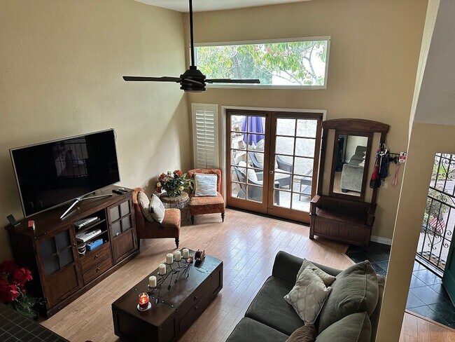 Foto del edificio - Outstanding Chula Vista Condo