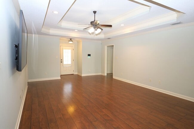 Foto del edificio - 4093 Nelson Hill Pl