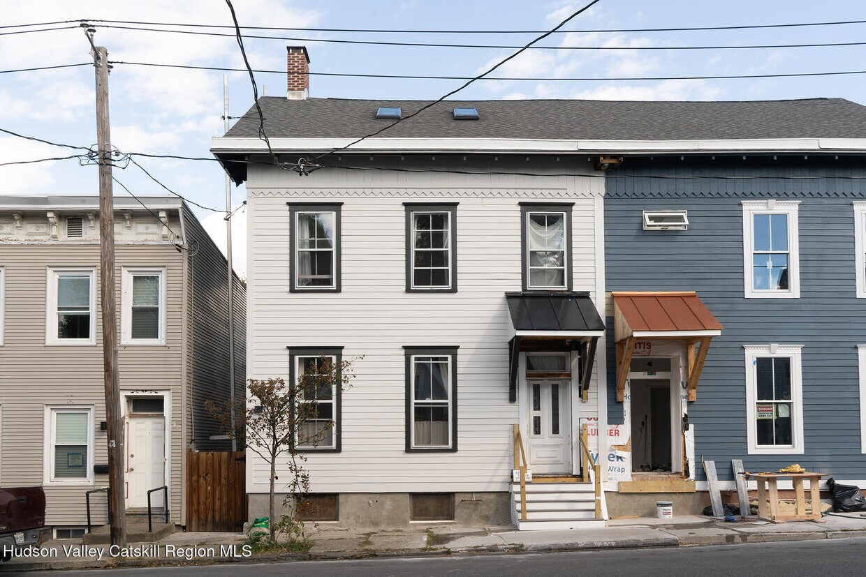 Foto principal - 524 State St