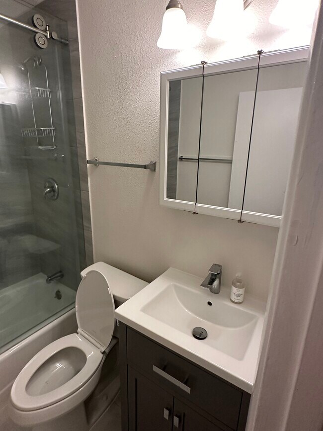 910 Morey Peak Dr, San Antonio, TX 78213 House Rental in San Antonio