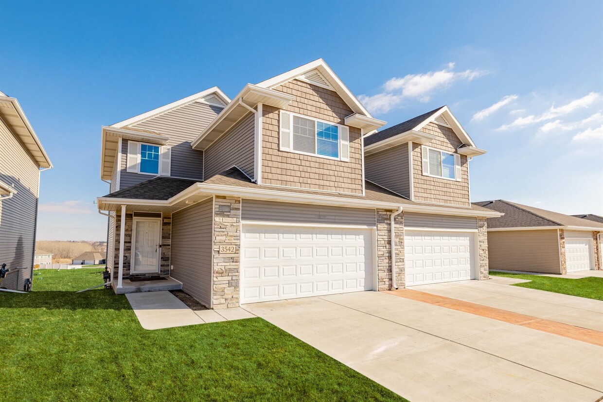 Foto principal - 3542 N 89th St