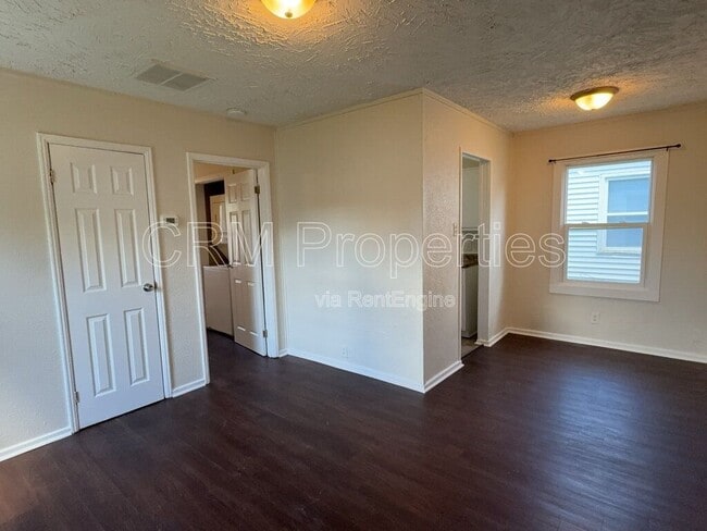 Building Photo - 4537 Fletcher Ave
