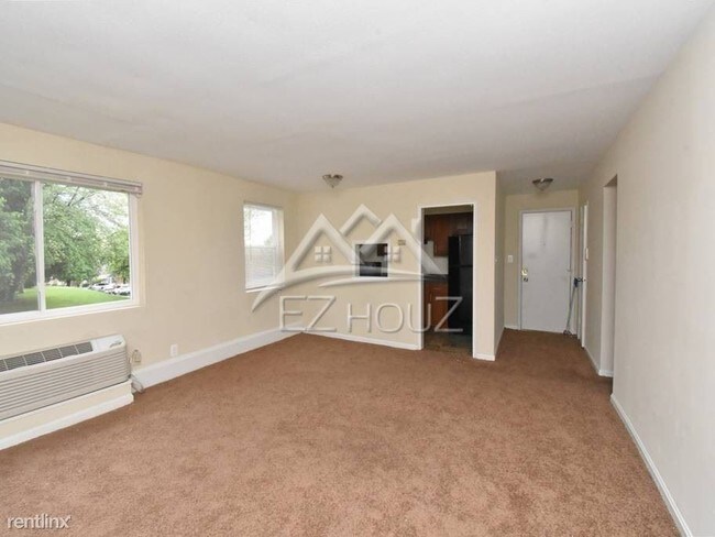 Foto del edificio - 2 br, 1 bath Apartment - 5107 Williston St,2