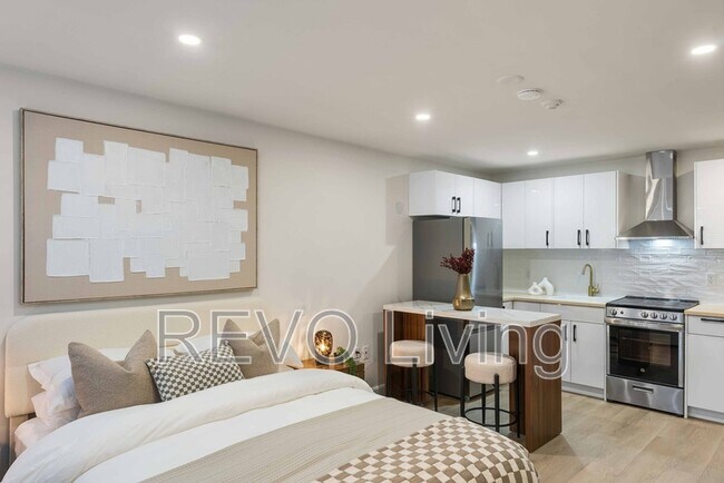 Photo du bâtiment - 7800 Lundy's Ln