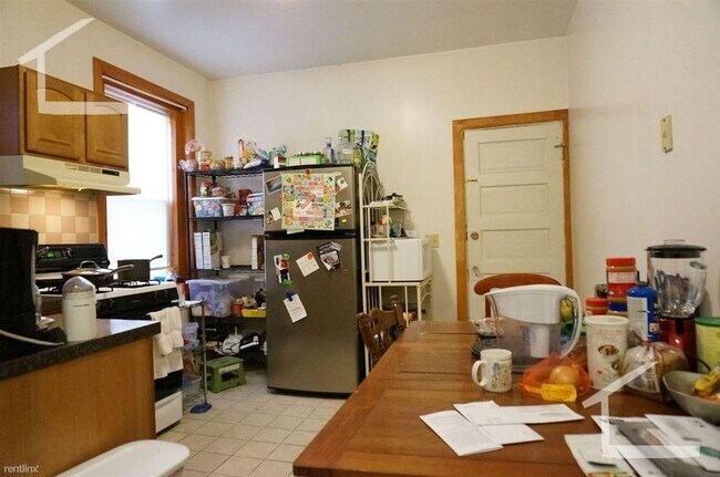Foto del edificio - 149 Thorndike St