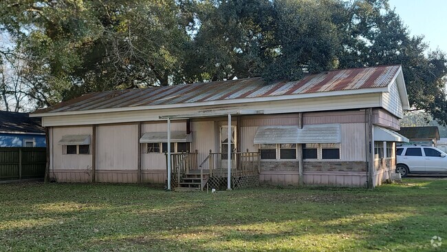 Building Photo - 2913 Basile Eunice Hwy