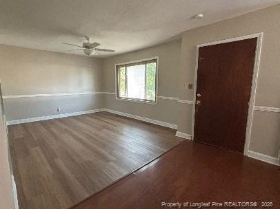 Foto del edificio - 4937 Walnut Dr
