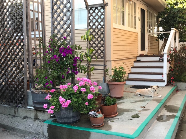 outside from house - 711 9th St