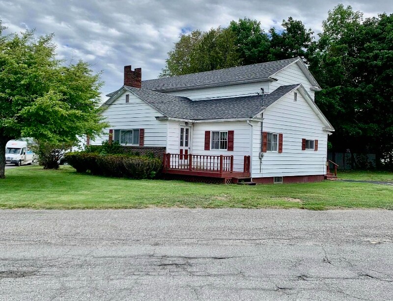 50 Beech St, East Millinocket, ME 04430 House Rental in East