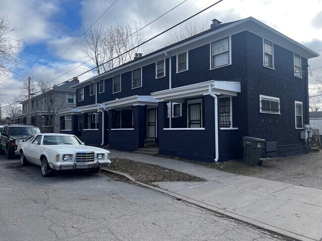 Foto del edificio - 5117 Burgess Ave