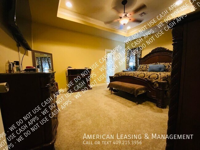 Foto del edificio - NEW PRICE!!!Newer Construction with all th...
