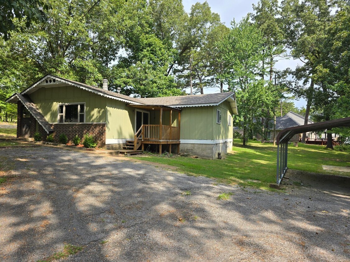 Foto principal - 3/2 Home in Batesville City Limits