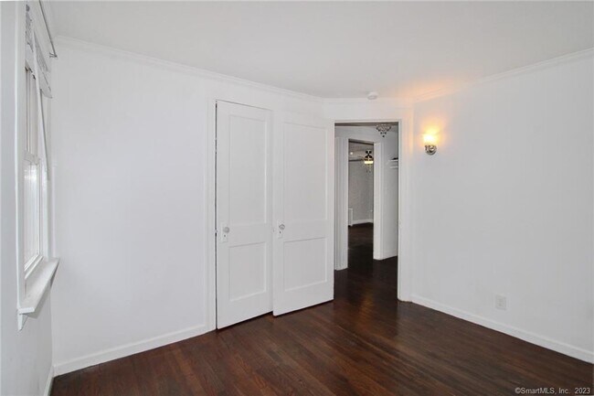 Foto del edificio - 64 E Burnham St