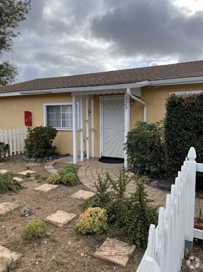 Apartments For Rent in Fallbrook CA 92 Rentals