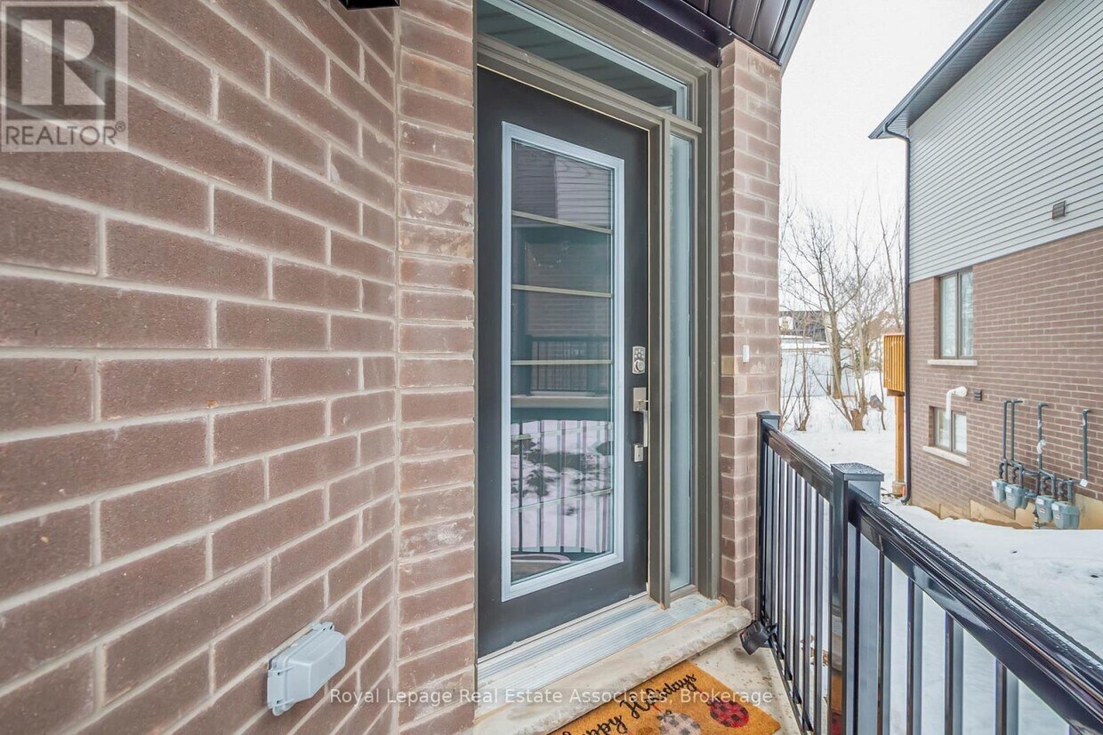 Photo principale - 3981 Crown St