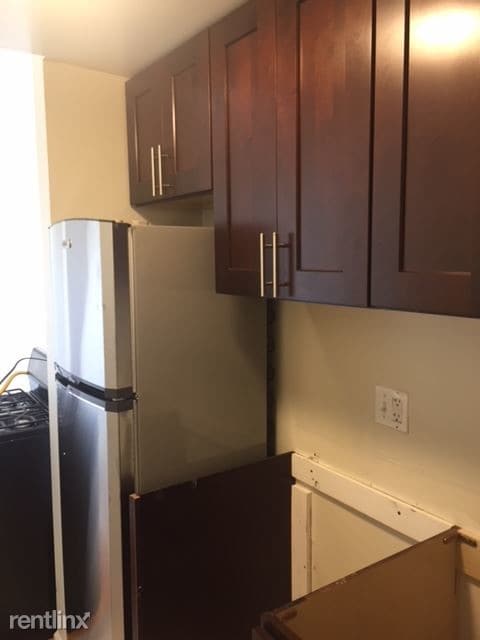Building Photo - 1 br, 1 bath  - 928 E Moyamensing Ave Apt 2-6