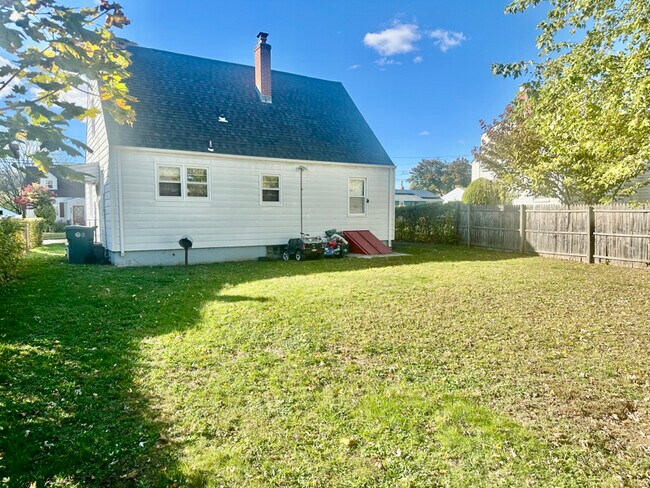 Foto del edificio - 151 Warner St