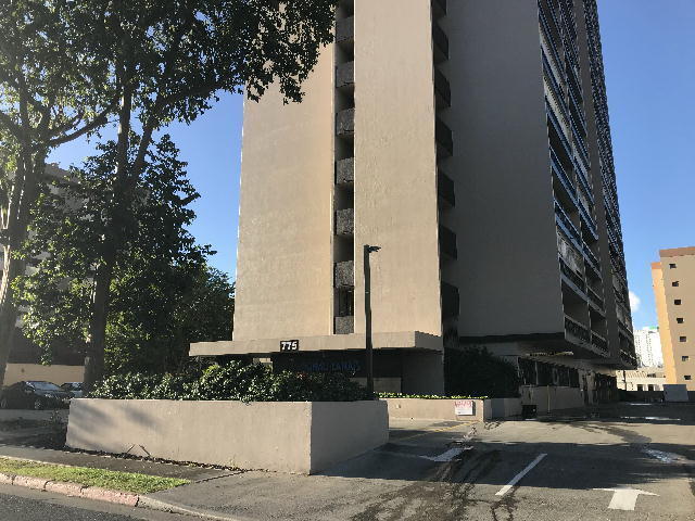 Foto del edificio - 775 Kinalau Pl
