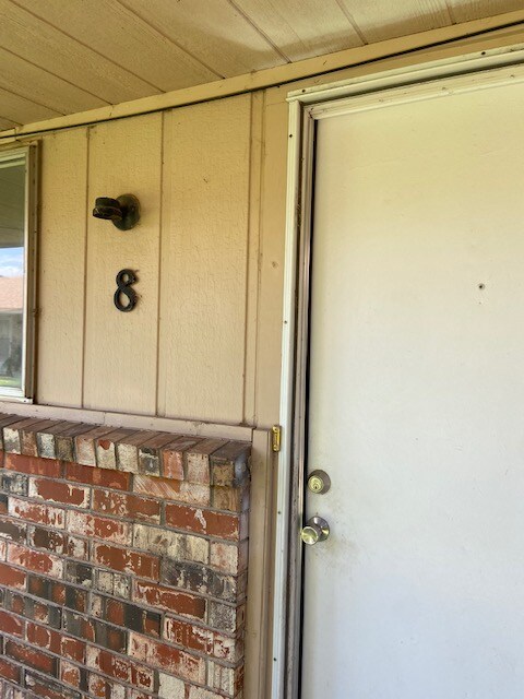 Foto del edificio - 1725 E 1st St