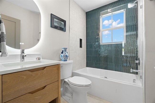 Foto del edificio - 422 24th St N