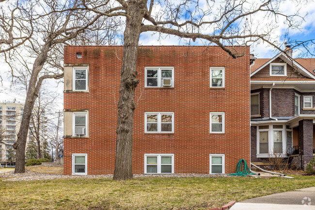 Building Photo - 4230 Ingersoll Ave