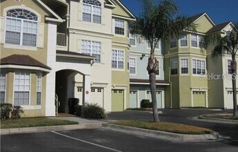 Building Photo - 3397 S Kirkman Rd
