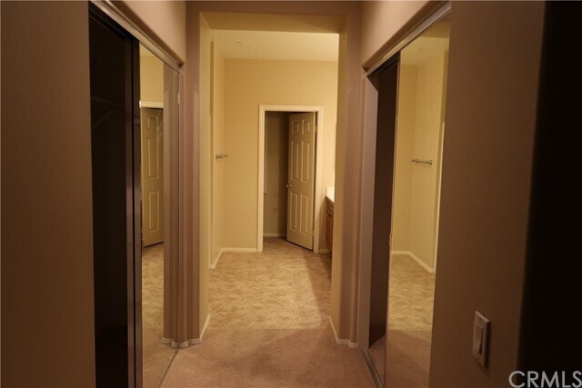 Foto del edificio - 73 Stepping Stone