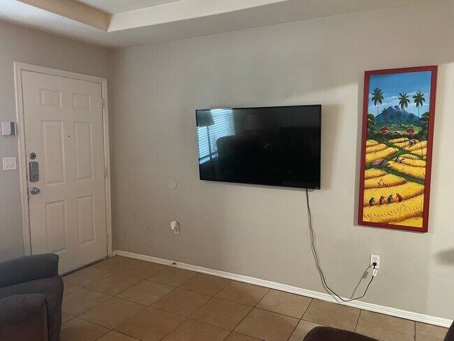 Televisión de la sala de estar - 2607 Ringold Cir