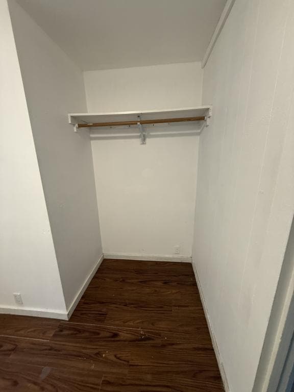 Building Photo - 410 12th Ave