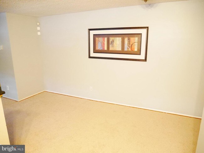 Building Photo - 11919 Tarragon Rd