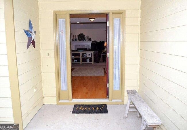 Building Photo - 450 Running Fawn Dr