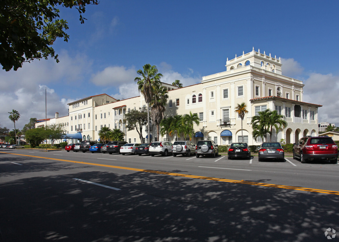 Primary Photo - San Sebastian Apartments