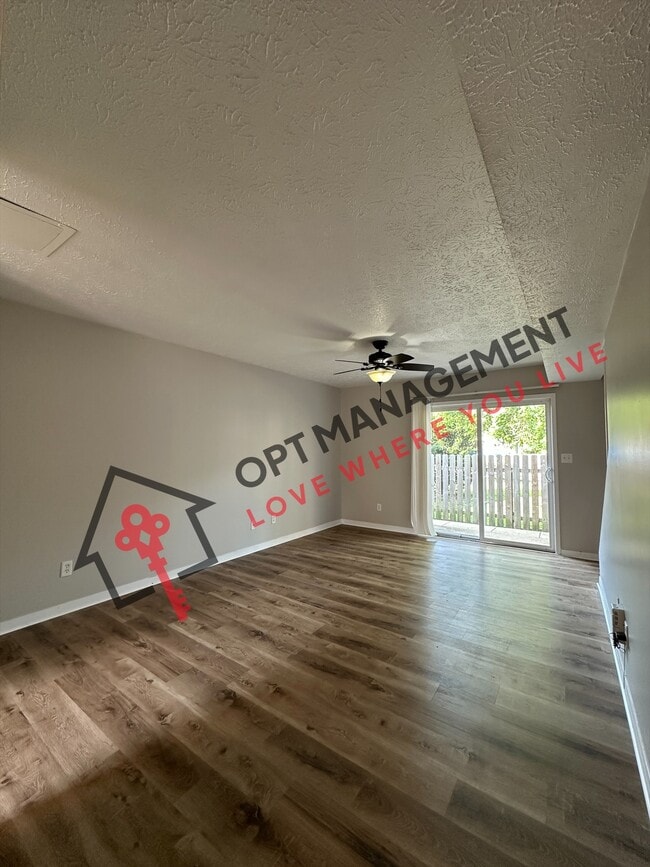 Photo - 1406 Sunset Dr Apartment