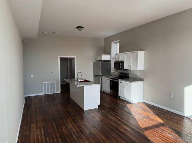 Foto del edificio - 712 12th St