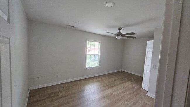 Foto del edificio - Charming 3-bedroom, 1-bath home!