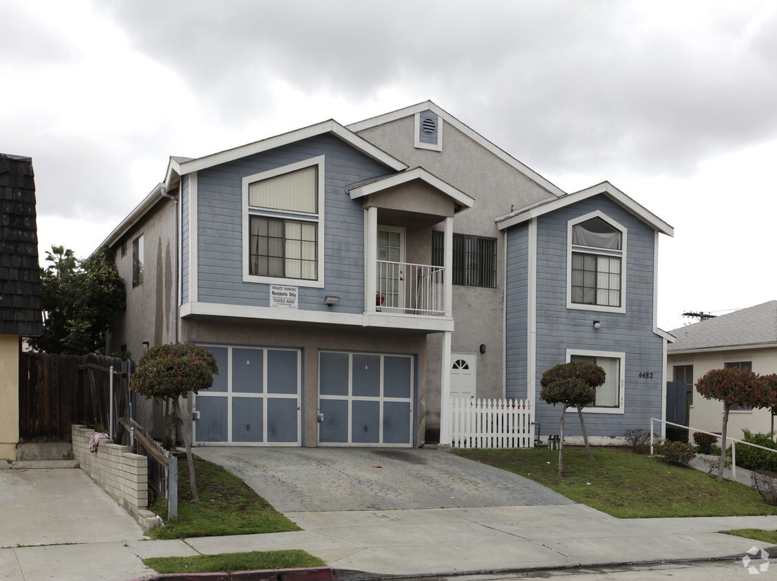 Building Photo - 4482 48th St