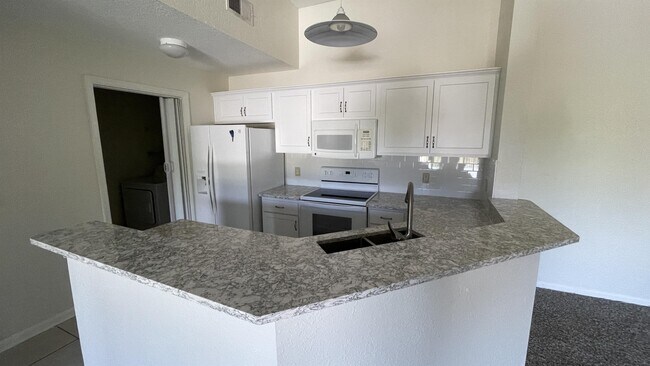 Building Photo - 400 Timberwalk Ct