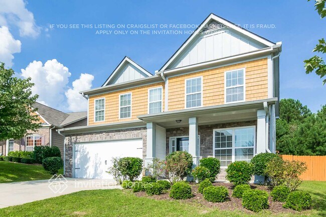 Building Photo - 642 Ivy Chase Loop