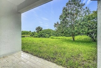 Building Photo - 316 Poplar St